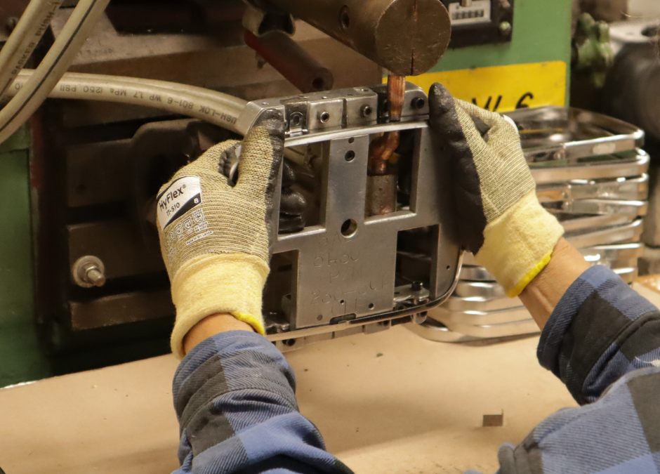 Precision Stamping & Custom Solutions: Why OEMs Choose K-D Lamp